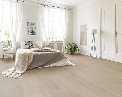 LW Flooring Paradise Island Fiji engineered hardwood, room scene.