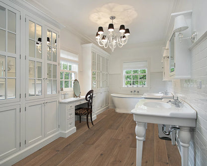 LW Flooring Vintage Elegance Rosemont engineered hardwood, room scene.